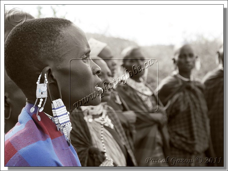 _MG_4423+C+Femme-Masai-Oreille